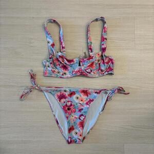 Women’s Victoria’s Secret Floral Bathing Suit Bikini Size XL 36C Beachy Vacation